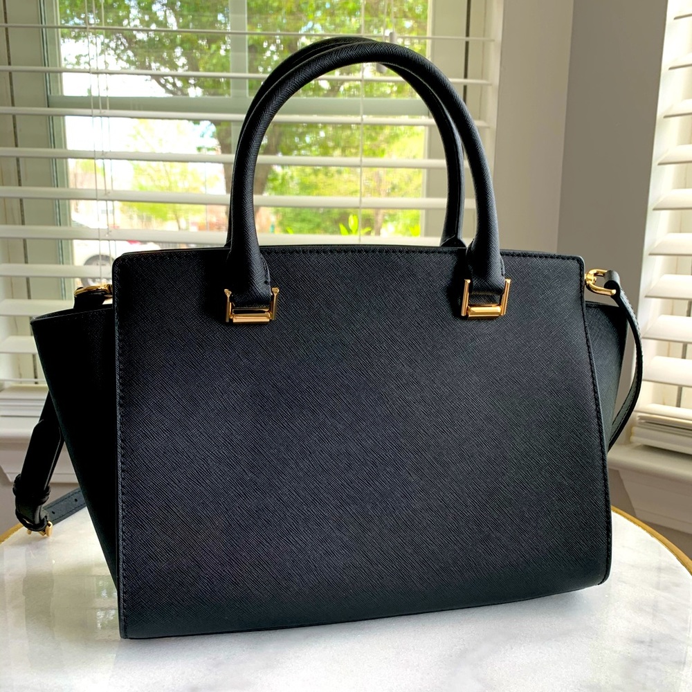 Michael Kors Medium Selma Satchel: Black
